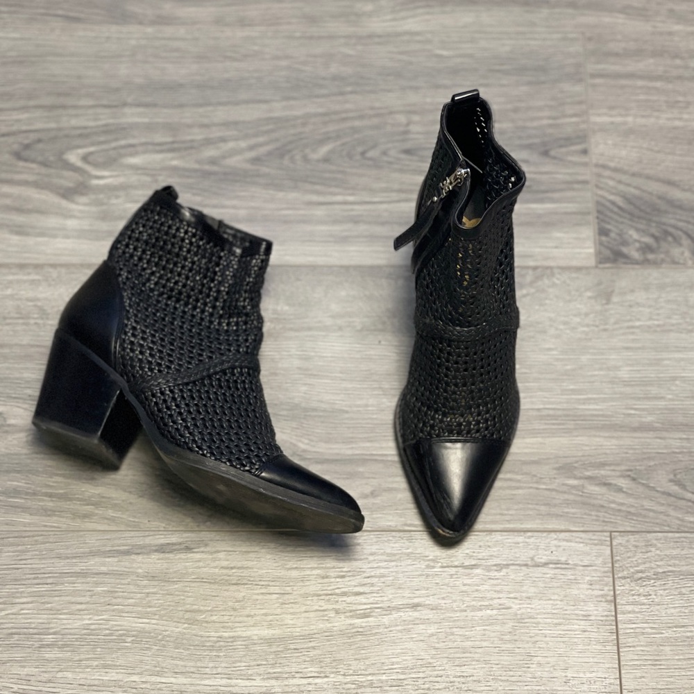 Sam Edelman Elita Black Woven Cap Toe Booties